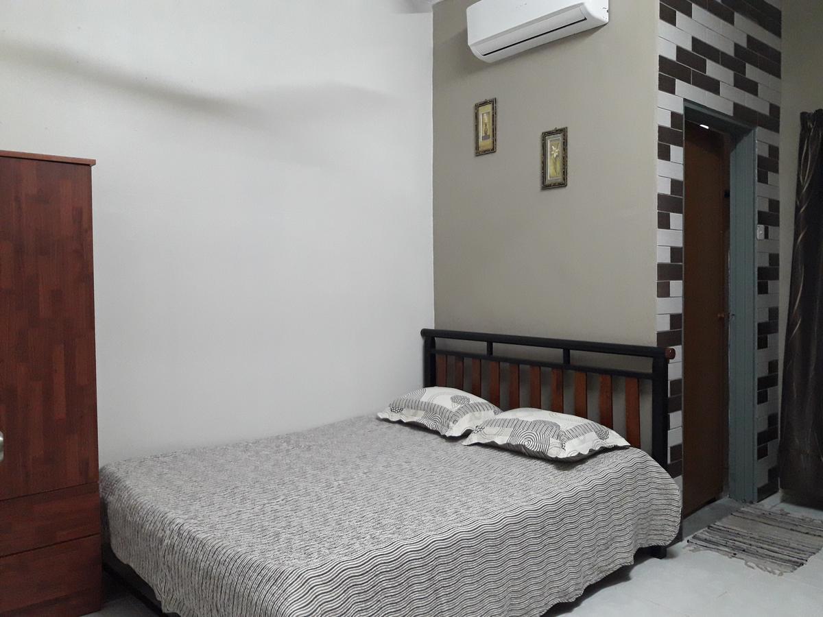 Homestay Bahau Jempol Exterior photo