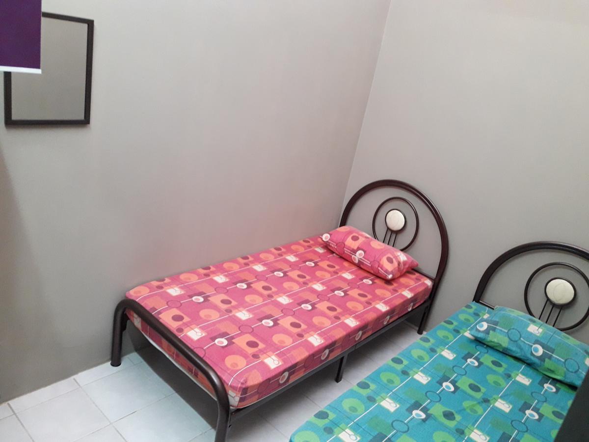 Homestay Bahau Jempol Exterior photo
